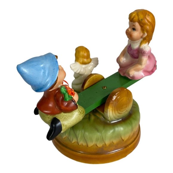 Vintage SANMYRO  Music Box Made in Japan 7" x  5" Boy Girl See Saw Angel - Picture 4 of 9
